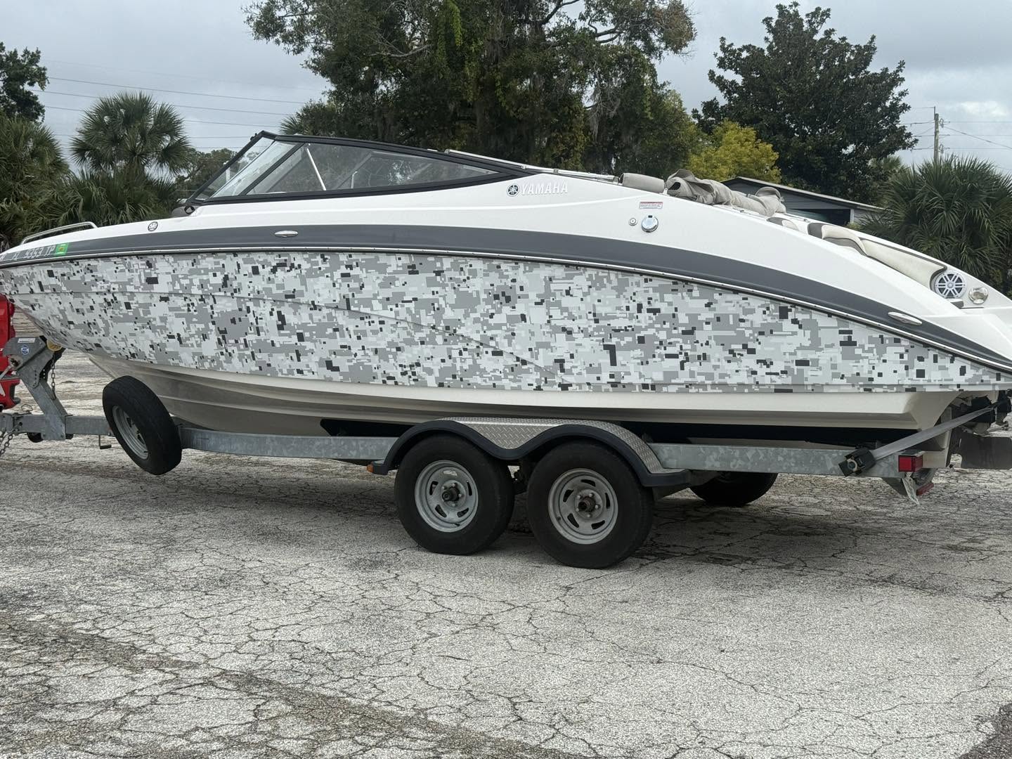 Custom watercraft graphics and wraps in Jacksonville Florida
